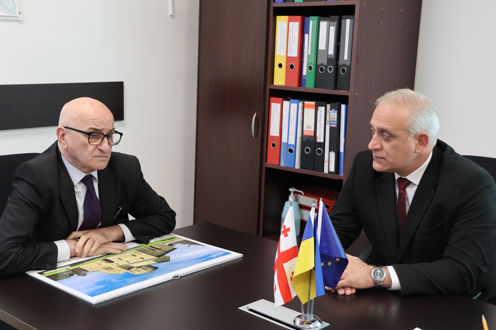 უმაღლესი საბჭოს კომიტეტების გაერთიანებული სხდომა ჩატარდა