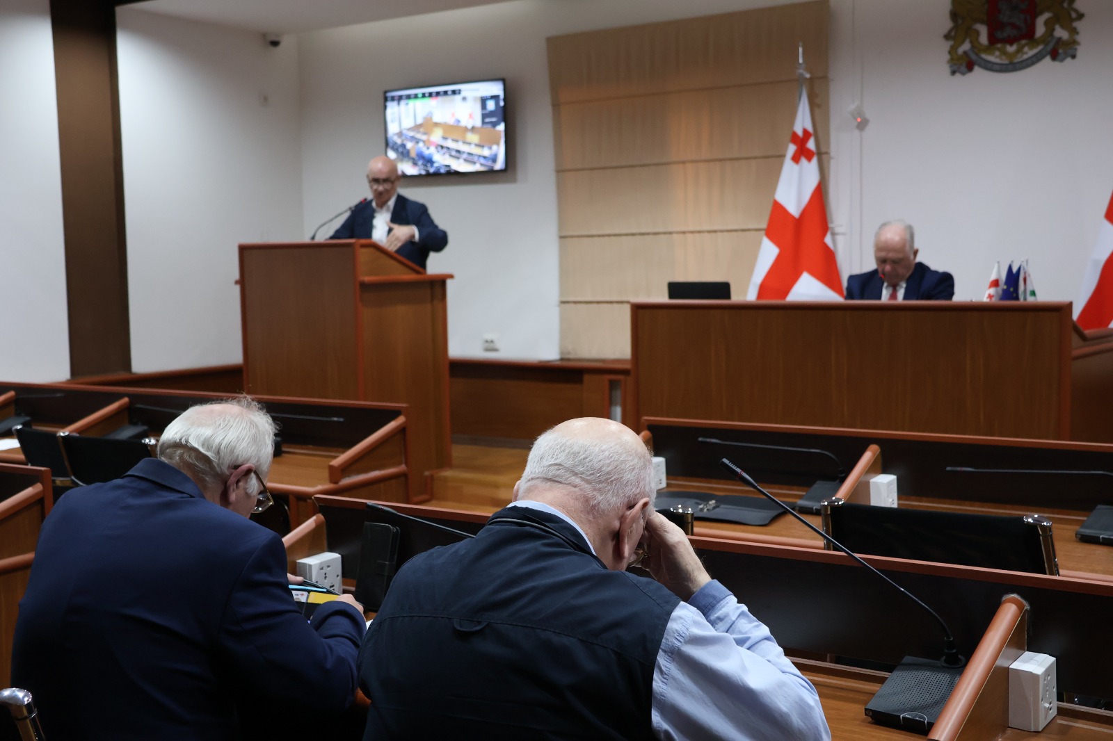 უმაღლესი საბჭოს პრეზიდიუმის სხდომა ჩატარდა
